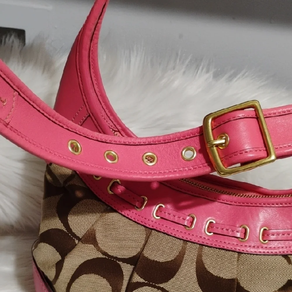 SALE! RARE! Coach Pink 🩷 Brown Signature Vintage Shoulder Bag W Hangtags - Picture 4 of 16